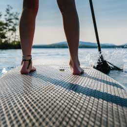 Stand-Up-Paddleboarding