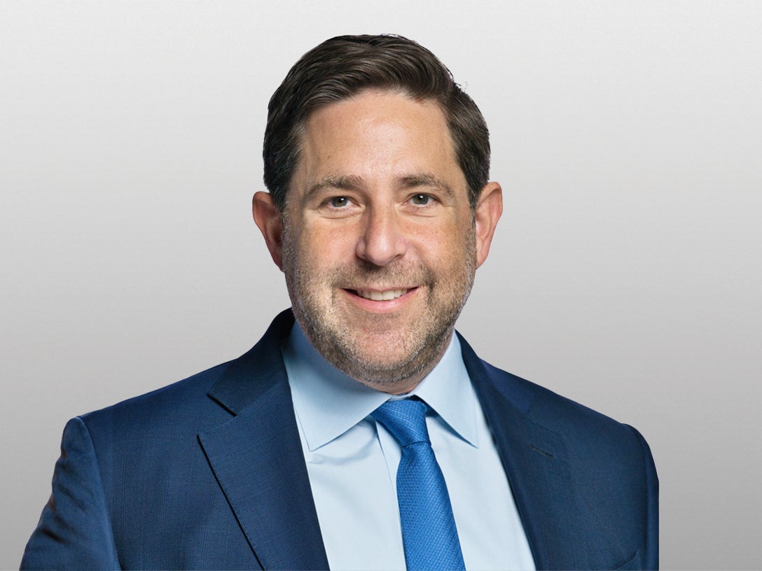 Andrew Schlossberg, Senior Managing Director, Head of Americas